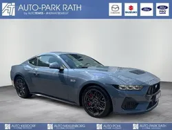 Vapor blue metallic (blau) Neu 2025 Ford Mustang Fastback Coupé | 56.290 € (Superpreis)