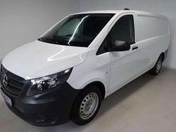 Arktikweiss Gebraucht 2021 Mercedes Vito Van | 21.990 € (Guter Preis)