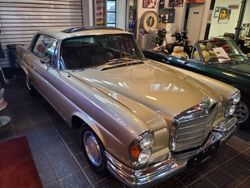 Gold Gebraucht 1971 Mercedes 280 SE Coupé | 119.000 €