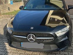Schwarz Gebraucht 2022 Mercedes A180 Advanced Limousine | 18.500 € (Fairer Preis)