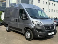 Grau Neu 2025 Fiat Ducato Van | 25.990 €