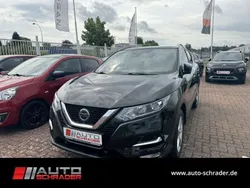 Schwarz Gebraucht 2019 Nissan Qashqai N-Connecta SUV | 17.985 € (Fairer Preis)