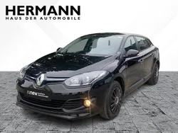 Black pearlschwarz metallic ( Gebraucht 2015 Renault Mégane GrandTour Authentique Kombi | 6.988 € (Teuer)