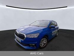 Blau Gebraucht 2022 Skoda Fabia Ambition Kleinwagen | 12.300 € (Guter Preis)