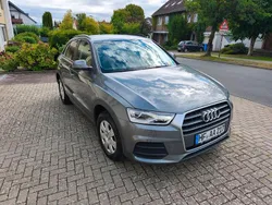 Grau Gebraucht 2016 Audi Q3 SUV | 13.600 € (Guter Preis)