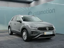 Grau Gebraucht 2024 VW T-Roc Life SUV | 22.600 € (Guter Preis)