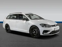 Weiß Gebraucht 2020 VW Golf VII R Kombi | 24.690 € (Fairer Preis)