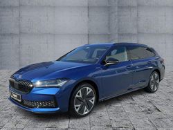 Blau Gebraucht 2025 Skoda Superb SportLine SUV | 49.970 €