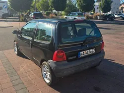 Schwarz Gebraucht 2001 Renault Twingo Authentique Kleinwagen | 1.200 € (Guter Preis)