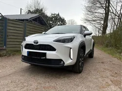 Weiß Gebraucht 2023 Toyota Yaris Cross Team SUV | 24.950 € (Fairer Preis)