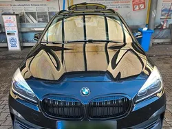 Schwarz Gebraucht 2020 BMW 220 Kombi | 18.999 €