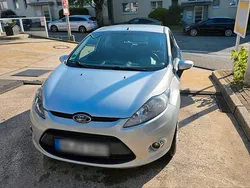 Silber Gebraucht 2011 Ford Fiesta Kleinwagen | 4.369 € (Etwas zu teuer)
