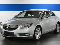 Silber Gebraucht 2012 Opel Insignia Innovation Limousine | 8.900 € (Etwas zu teuer)