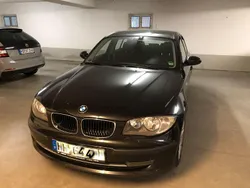 Schwarz Gebraucht 2009 BMW 118 Advantage Kleinwagen | 3.000 € (Fairer Preis)