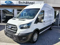 Weiß Gebraucht 2024 Ford Transit Trend Van / Kleinbus | 26.900 € (Superpreis)