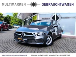 Grau Gebraucht 2019 Mercedes A180 Limousine | 22.490 € (Fairer Preis)