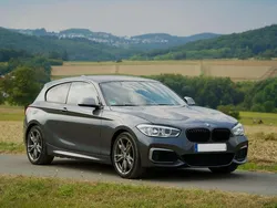 Grau Gebraucht 2017 BMW M140 M Sport Limousine | 29.500 € (Fairer Preis)