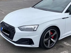 Weiß Gebraucht 2022 Audi A5 Sportback Limousine | 43.400 €