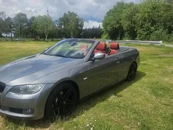 Silber Gebraucht 2010 BMW 330 Cabriolet Cabrio | 15.500 € (Teuer)