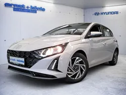 Grau Gebraucht 2024 Hyundai i20 Trend Kleinwagen | 21.470 € (Fairer Preis)
