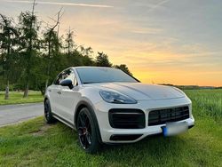 Grau Gebraucht 2023 Porsche Cayenne SUV | 102.999 € (Fairer Preis)