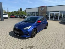 Blau Gebraucht 2021 Toyota Yaris Hybrid Limousine | 19.950 € (Fairer Preis)