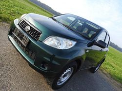 Grün Gebraucht 2010 Daihatsu Terios SUV | 11.999 €