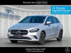 Silber Gebraucht 2023 Mercedes B250e Progressive Van / Kleinbus | 27.990 € (Superpreis)