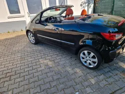 Schwarz Gebraucht 2006 Mitsubishi Colt Cabrio | 3.299 €