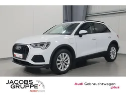 Weiß Gebraucht 2022 Audi Q3 Ambiente SUV | 26.320 € (Superpreis)