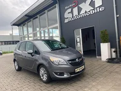 Grau Gebraucht 2017 Opel Meriva Active Van / Kleinbus | 13.990 €