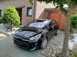 Schwarz Gebraucht 2018 Kia Rio Kleinwagen | 10.500 €