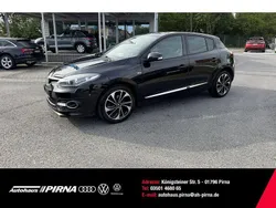 Schwarz Gebraucht 2015 Renault Mégane III Bose Edition Limousine | 3.850 €