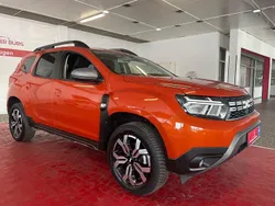 Orange Gebraucht 2023 Dacia Duster Journey SUV | 22.900 € (Fairer Preis)