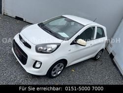 Weiß Gebraucht 2017 Kia Picanto Kleinwagen | 7.500 € (Guter Preis)
