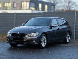 Grau Gebraucht 2017 BMW 320 Comfort Edition Kombi | 19.490 € (Teuer)