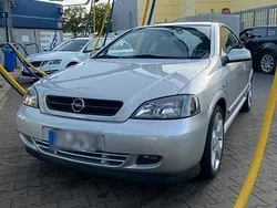 Silber Gebraucht 2004 Opel Astra Coupé | 3.249 € (Fairer Preis)