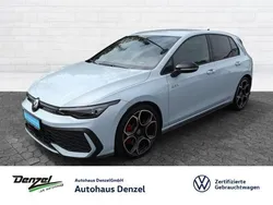 Crystal ice blue metallic Gebraucht 2024 VW Golf VIII GTI Limousine | 39.990 € (Superpreis)