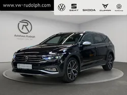 Schwarz Gebraucht 2022 VW Passat Alltrack Kombi | 39.880 € (Etwas zu teuer)
