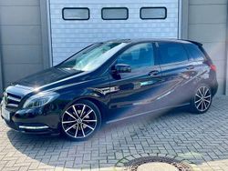 Schwarz Gebraucht 2012 Mercedes B180 Night Van / Kleinbus | 8.990 € (Fairer Preis)
