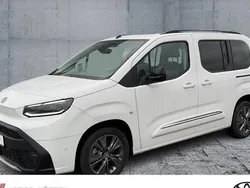 Weiß Gebraucht 2025 Toyota Proace Verso City Kombi | 38.990 € (Fairer Preis)