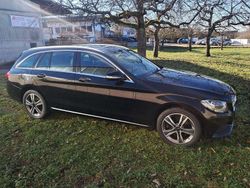 Schwarz unilack Gebraucht 2015 Mercedes C250 Kombi | 12.900 € (Superpreis)