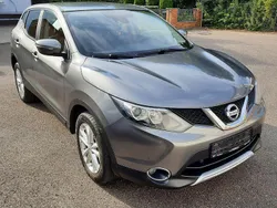 Grau Gebraucht 2014 Nissan Qashqai Acenta+ SUV | 11.100 € (Guter Preis)