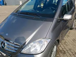 Grau Gebraucht 2010 Mercedes A160 Limousine | 5.000 € (Fairer Preis)