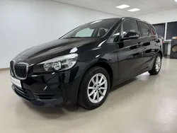 Black sapphire metallic Gebraucht 2019 BMW 218 Active Tourer Advantage Van / Kleinbus | 15.990 € (Fairer Preis)