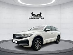 Weiß Gebraucht 2024 VW Touareg Elegance SUV | 59.990 € (Guter Preis)