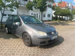 Grau Gebraucht 2006 VW Golf V Coupé | 750 € (Superpreis)