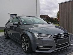 Grau Gebraucht 2013 Audi A3 Comfort Kleinwagen | 12.250 € (Fairer Preis)