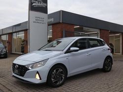 Weiß Gebraucht 2020 Hyundai i20 Select Kleinwagen | 13.990 € (Fairer Preis)