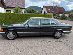 Schwarz Gebraucht 1989 Mercedes 300 Limousine | 14.900 €